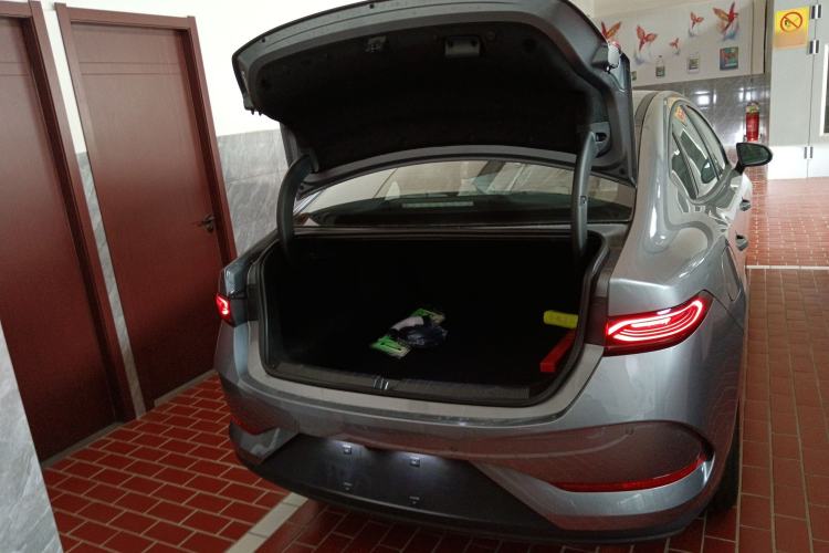 Used BYD Qin PLUS 2025 DM-i Smart Drive 55KM Leading Model