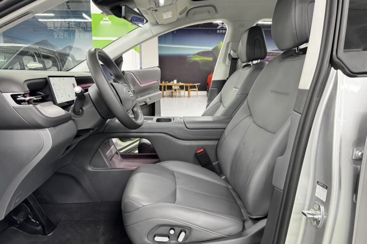 Used XPeng G6 2025 625 Long-Range Max Flagship Edition