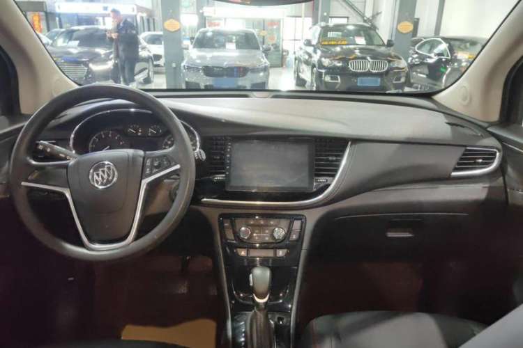 Used Buick Encore 2018 18T Automatic Two-Wheel Drive Urban Leading Model
