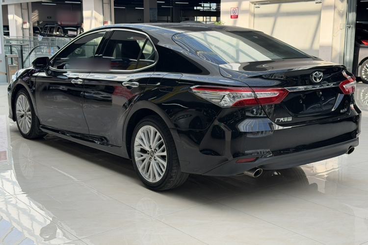 Used Toyota Camry 2019 2.5G Luxury Edition China VI Standard
