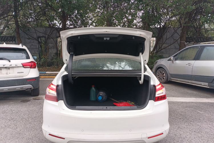 Used Peugeot 408 2014 1.8L Automatic Luxury Edition
