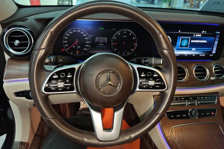 Used Mercedes-Benz E-Class 2019 E 260 L
