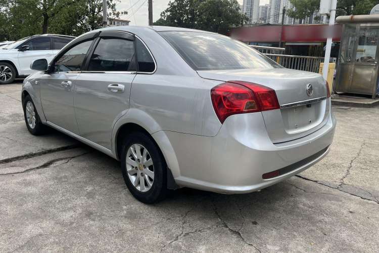 Used Buick Excelle 2013 1.5L Automatic Classic Model
