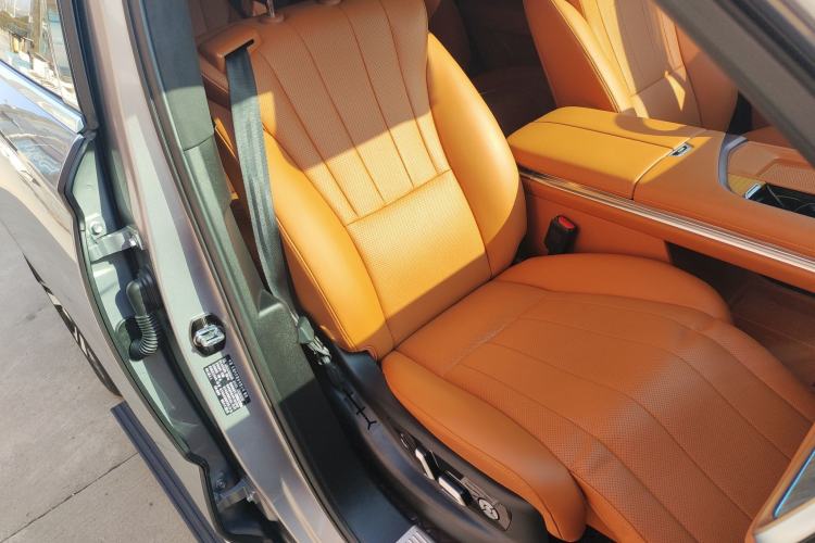 Used Wey Lanshan 2023 Four-Wheel Drive Ultra-Long Range Version
