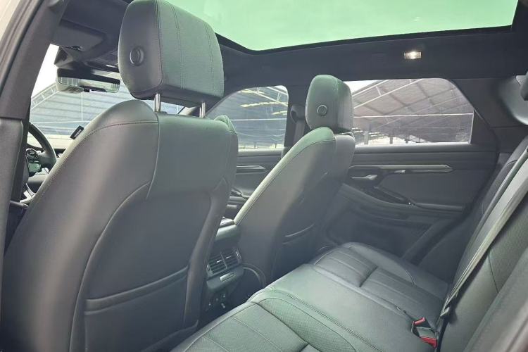 Used Land Rover Range Rover Evoque 2020 249 PS R-DYNAMIC SE Sport Technology Edition
