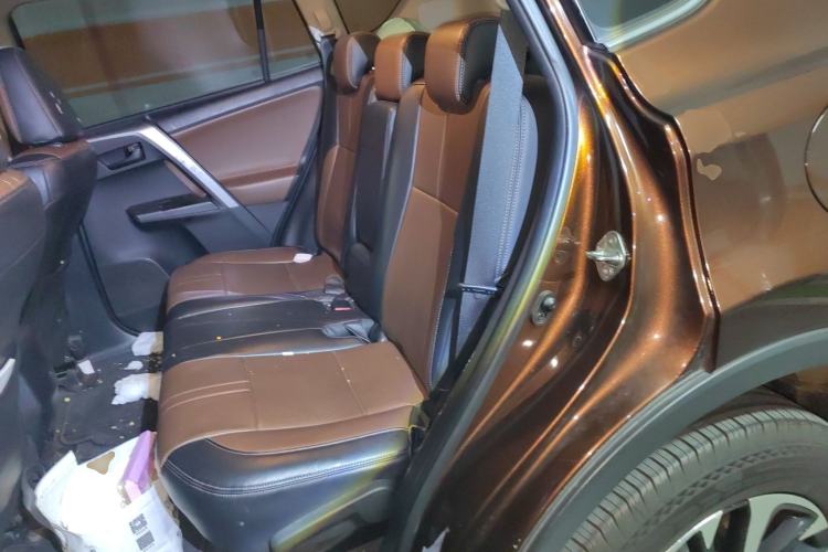 Used Toyota RAV4 2016 2.0L CVT Two-Wheel Drive Comfort Edition China V Standard