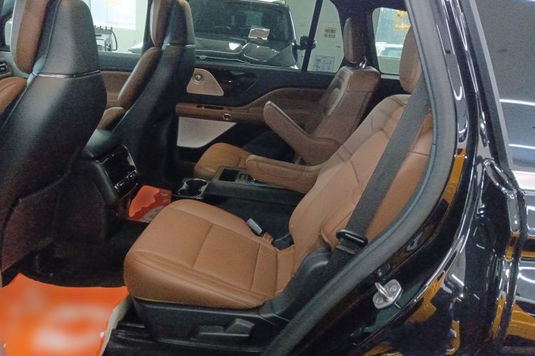 Used Lincoln Aviator 2021 3.0T V6 All-Wheel-Drive Executive Edition
