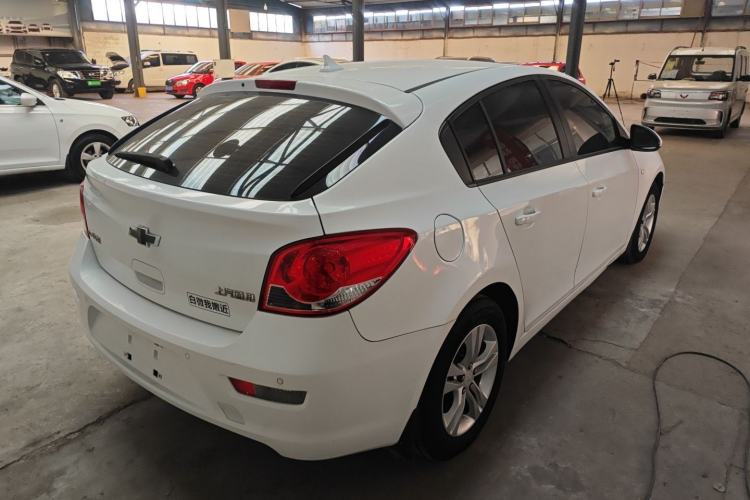 Used Chevrolet Cruze 2013 Hatchback 1.6L Automatic Luxury Model
