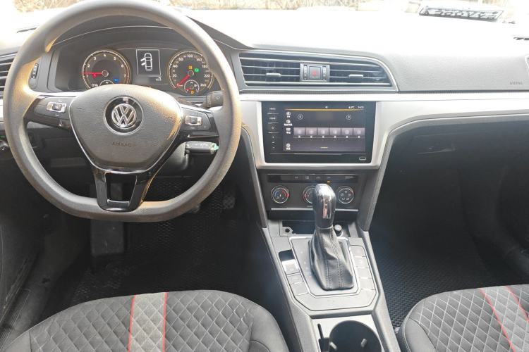 Used Volkswagen Lamando 2021 230TSI DSG Fashion Edition
