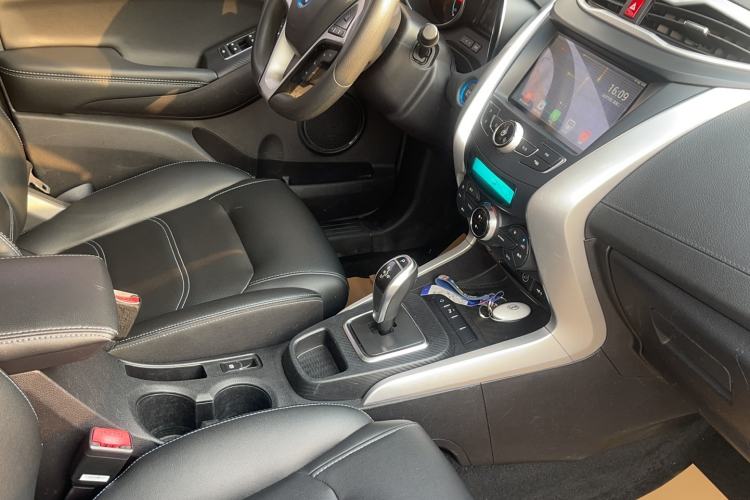 Used BYD Yuan New Energy 2018 EV360 Smart Connect Cool Edition
