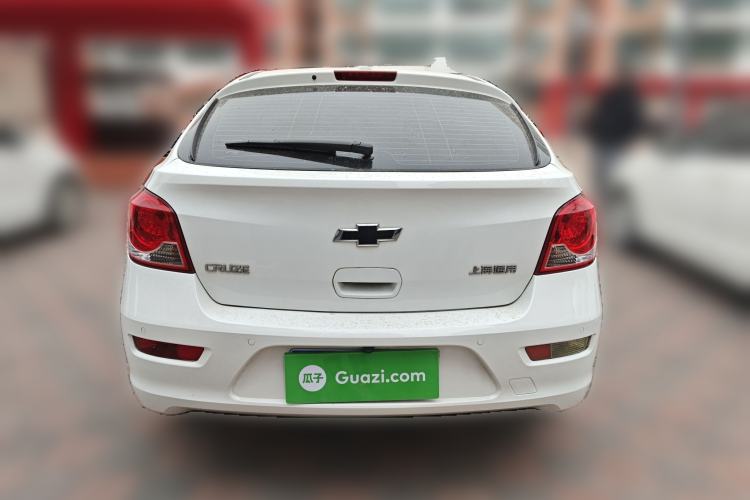 Used Chevrolet Cruze 2013 Hatchback 1.6L Automatic Luxury Model