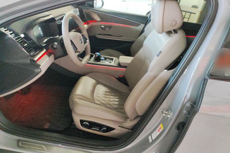 Used BYD Han 2025 DM-i Intelligent Driving Edition 125KM LiDAR Flagship Model
