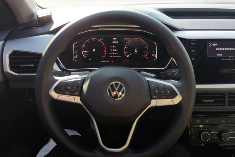 Used Volkswagen Tacqua 2023 200TSI DSG Joy-Connect Edition