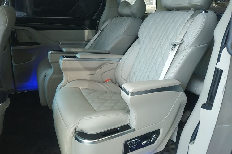 Used Buick GL8 2022 ES Landtrek 653T Comfort Edition
