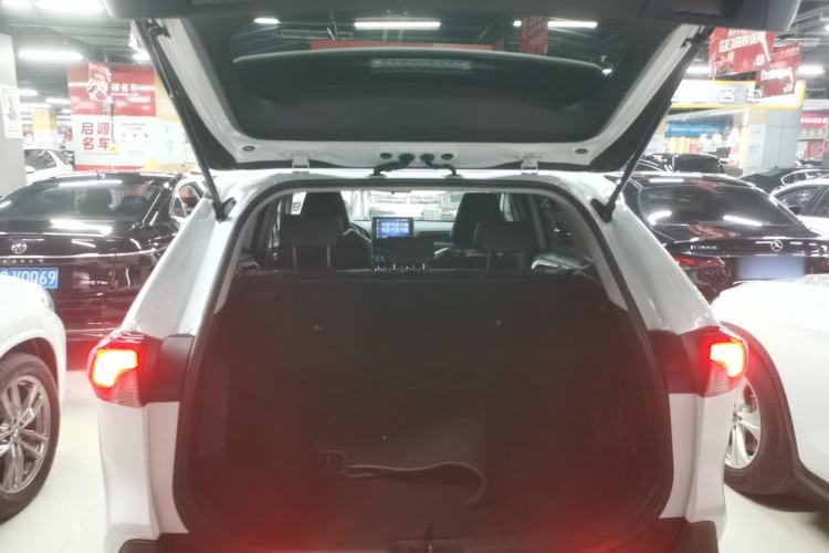 Used Toyota RAV4 2022 2.0L CVT Two-Wheel Drive Fashion Plus Edition
