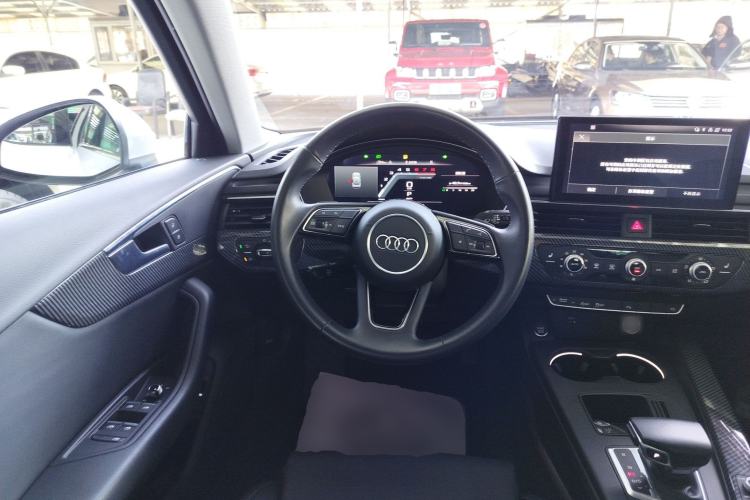 Used Audi A4L 2022 40 TFSI Fashion Dynamic Model
