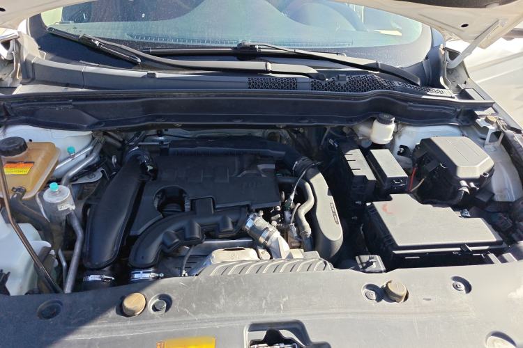 Used Dongfeng Aeolus AX7 2018 Classic 1.6T Automatic Luxury Model
