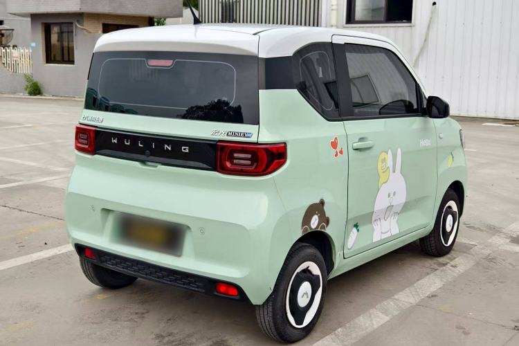 Used Wuling Hongguang MINIEV 2021 Macaron Premium Model – Lithium Iron Phosphate
