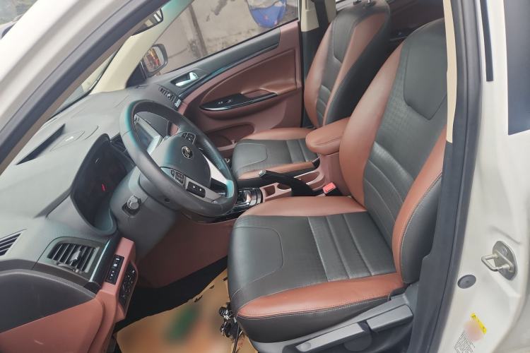 Used BYD Surui 2015 Revised Version 1.5L Manual Luxury Edition