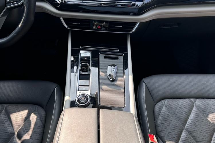 Used Volkswagen Teramont 2024 380TSI All-Wheel Drive Longyao Edition