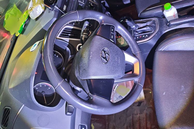 Used Hyundai ix25 2015 1.6L Automatic Two-Wheel Drive Smart GLS Trim
