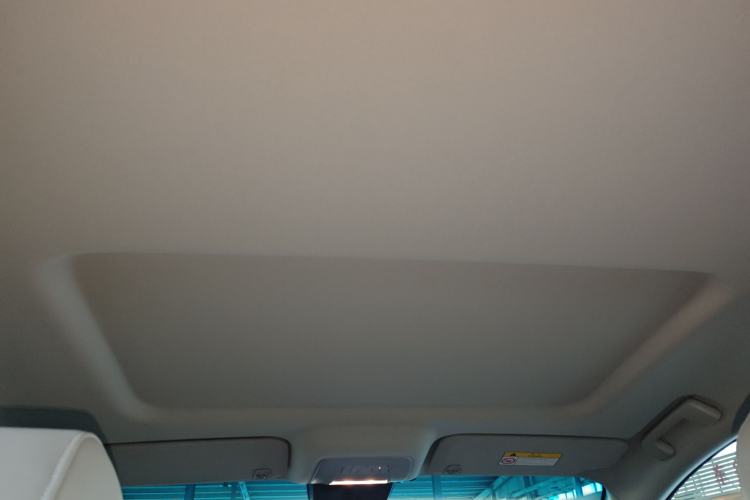 Used Buick GL8 2022 Land Cruiser Executive Class 652T Comfort Model
