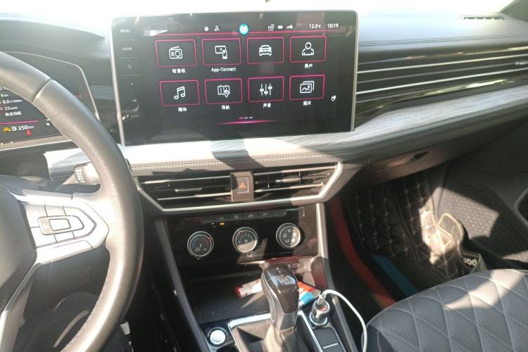 Used Volkswagen Sagitar 2023 300TSI DSG Excellence Edition
