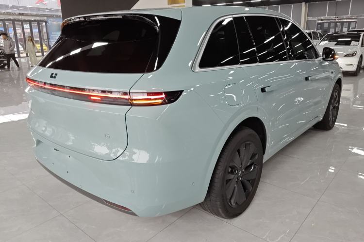 Used Li Auto L6 2025 Pro Smart Refresh Edition
