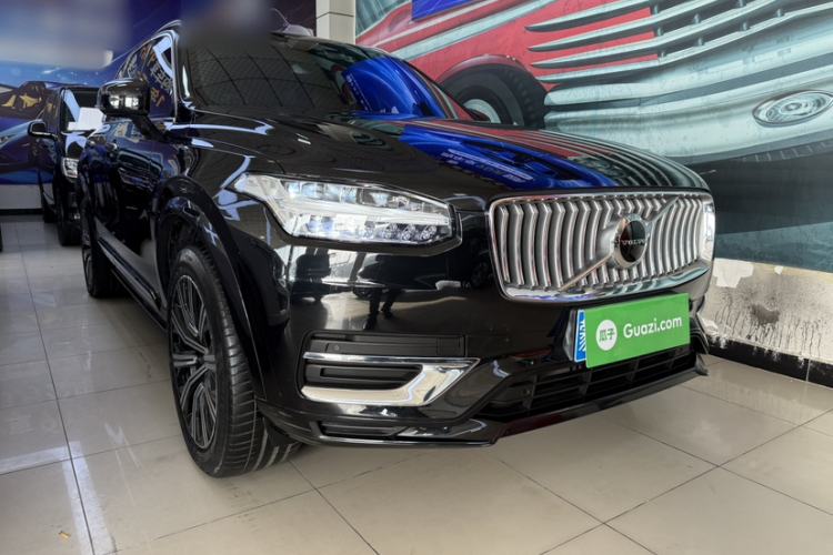 Used Volvo XC90 2022 B5 Smart Drive Luxury Edition 5 Seats