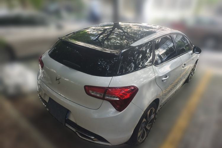 Used  5 2013 1.6T Elegant Edition THP200