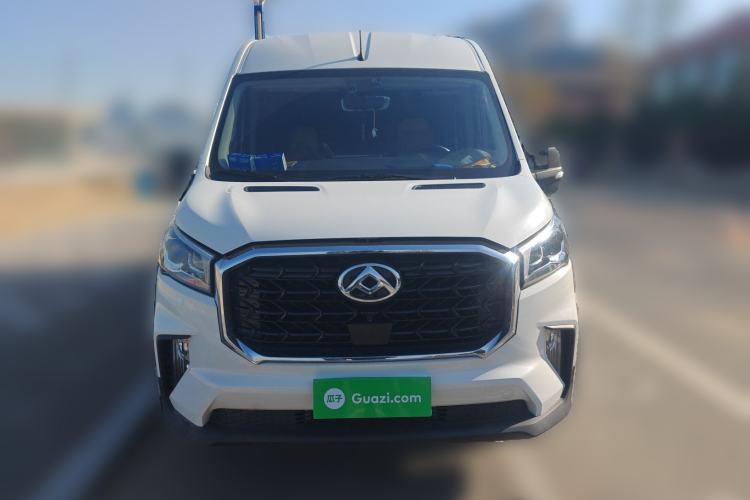 Used SAIC MAXUS Xintu V90 2024 ZhiJie 2.0T Automatic Rear-Drive Long-Wheelbase High-Roof Model with Single Rear Tire Available in 6/7-Seater Configurations