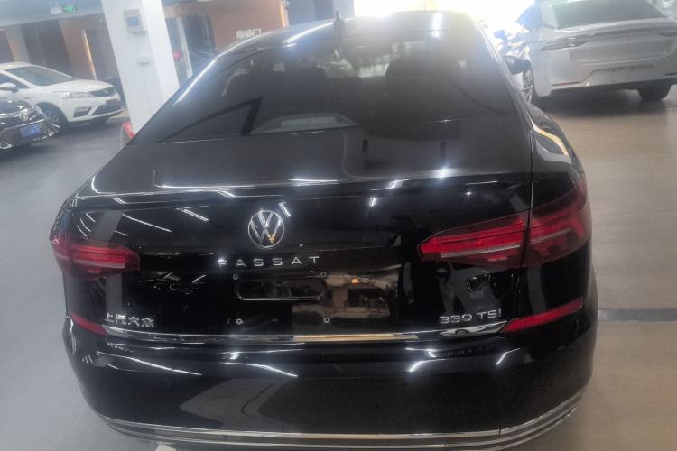 Used Volkswagen Passat 2021 330TSI Luxury Edition