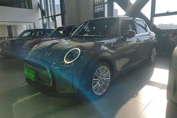 Used MINI MINI 2022 1.5T COOPER Classic Edition Five-Door Version