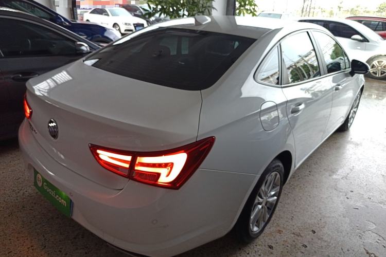 Used Buick Verano 2018 Sedan 20T Dual-Clutch Leading Model
