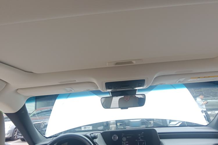 Used Lexus ES 2020 200 Excellence Edition
