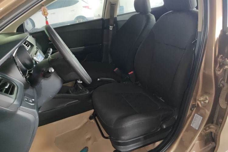 Used Kia K2 2015 Sedan 1.4L MT GLS
