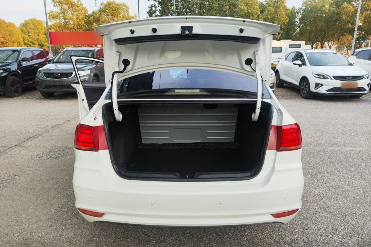 Used Volkswagen Santana 2019 1.5L Manual Fashion Edition China VI Standard
