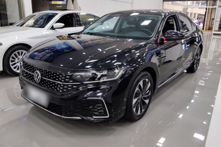 Used Volkswagen Passat 2023 330TSI Starry Elite Edition