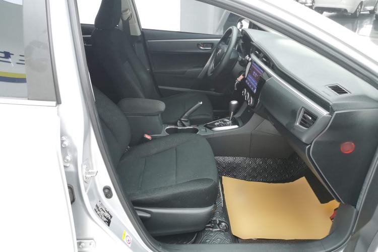 Used Toyota Corolla 2014 1.6L CVT GL
