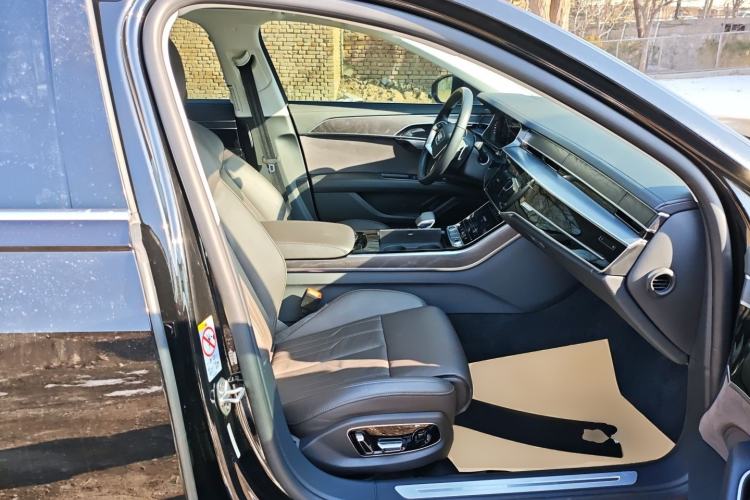 Used Audi A8 2024 A8L 45 TFSI quattro Luxury Model