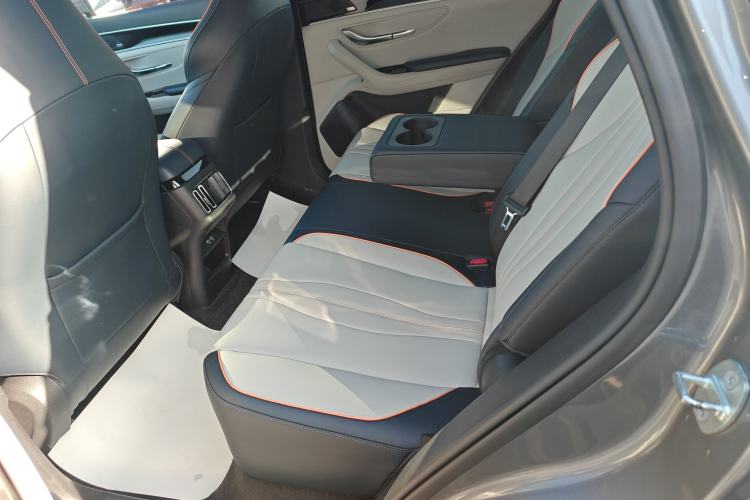 Used BYD Song PLUS New Energy 2021 DM-i 110KM Flagship Model
