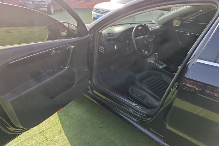 Used Volkswagen Magotan 2013 1.8TSI Luxury Model
