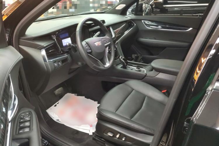 Used Cadillac XT6 2021 28T Six-Seater Four-Wheel-Drive Luxury Version
