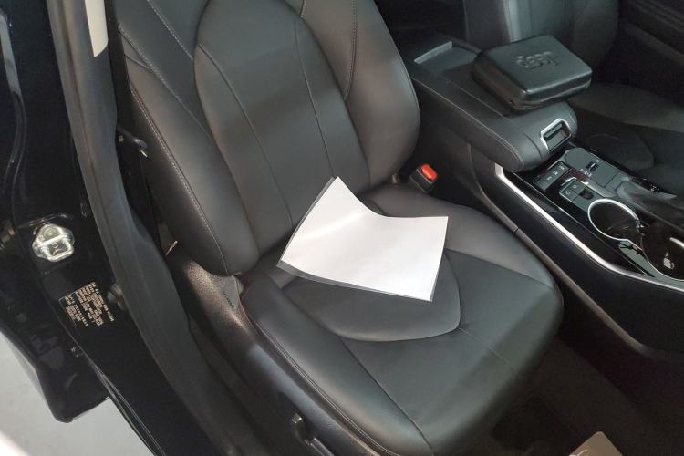 Used Toyota Highlander 2023 2.5L Smart Electric Hybrid Dual-Engine Four-Wheel Drive Prestige Version – 7 Seats
