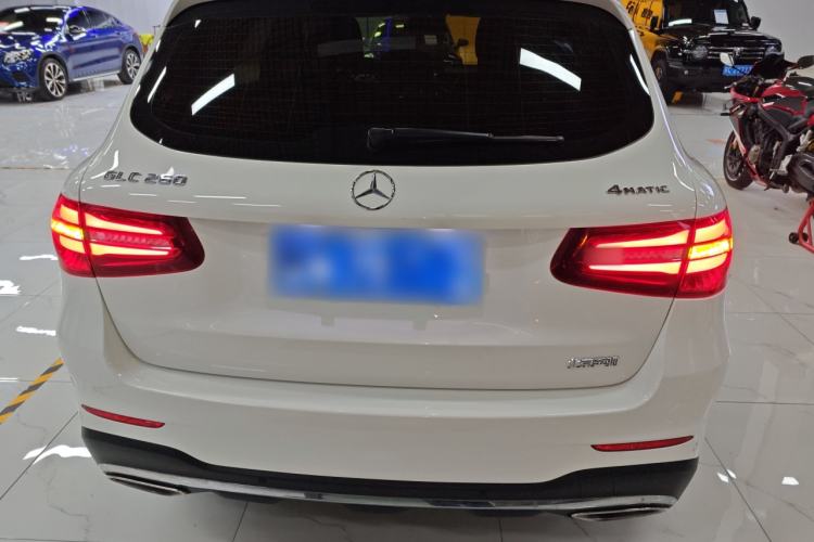 Used Mercedes-Benz GLC 2018 GLC 260 4MATIC Luxury Model