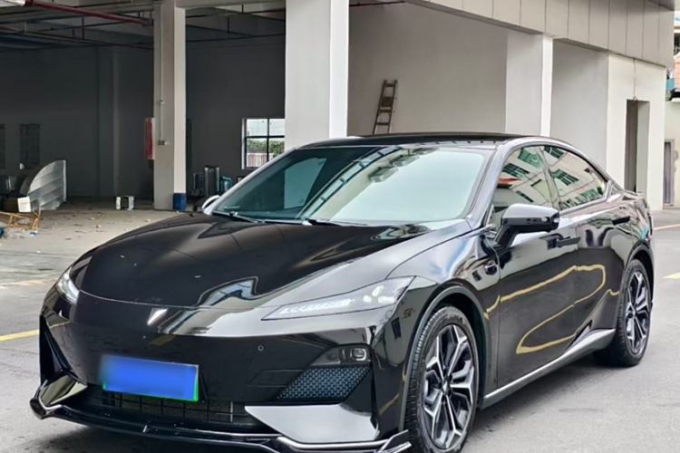 Used  SL03 2023 200Max Range-Extended Version
