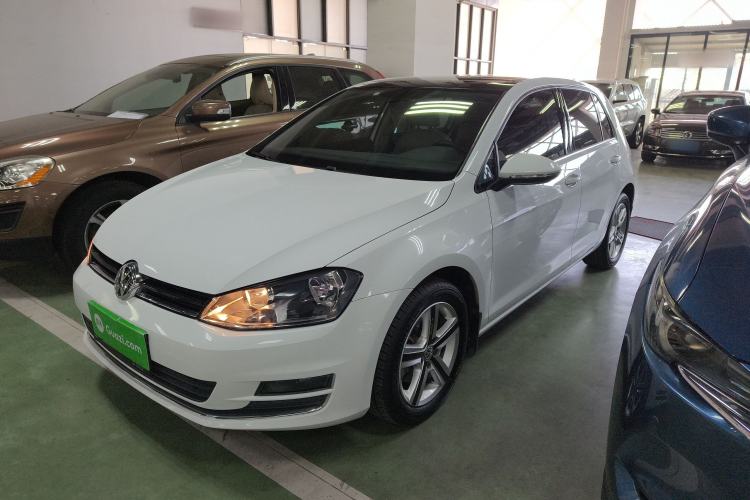 Used Volkswagen Golf 2015 1.4TSI Automatic Luxury Model
