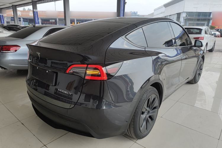 Used Tesla Model Y 2024 Rear-Wheel-Drive Version