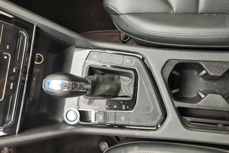 Used Volkswagen Tharu 2021 280TSI Two-Wheel-Drive Luxury Plus Edition
