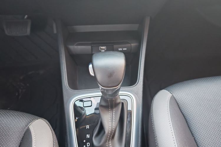 Used Kia Stonic 2021 1.4L CVT Fun Edition